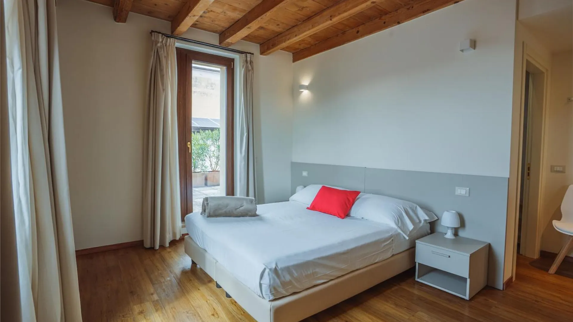Garda Relais Hotel Castelnuovo del Garda 3*,  Italy